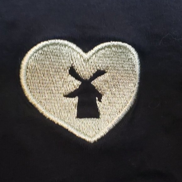 Dutch Bros Because of You Long Sleeve Fuzzy Textured Words Size Small - Picture 5 of 7